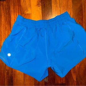 LULULEMON Hotty Hot Short - Size 6